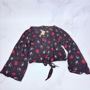 American Eagle Outfitters NWT Whimiscal Black Floral Tie Front Blouse – Size XS